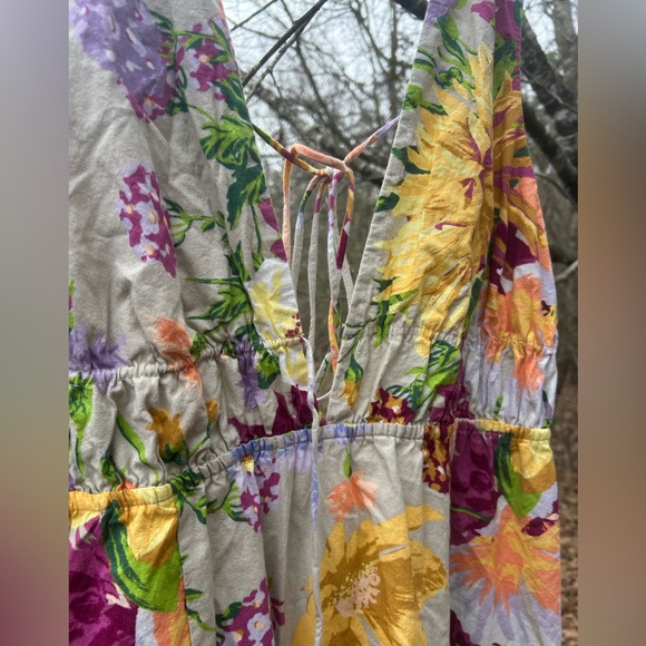 H&M linen dress - Picture 3 of 5